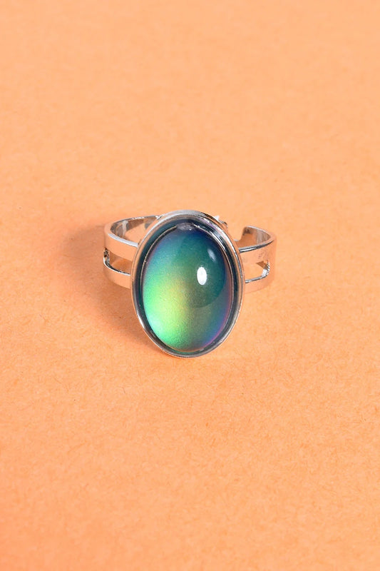 Retro Aura Mood Ring – A 90s Classic, Reborn in Silver Shine