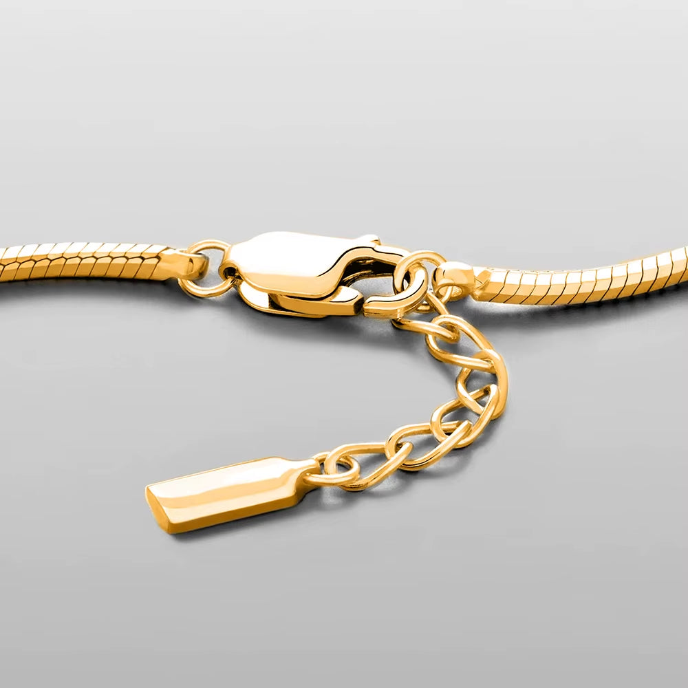 Emanco™ Gold Snake Chain Bracelet – Bold Simplicity for the Modern Man